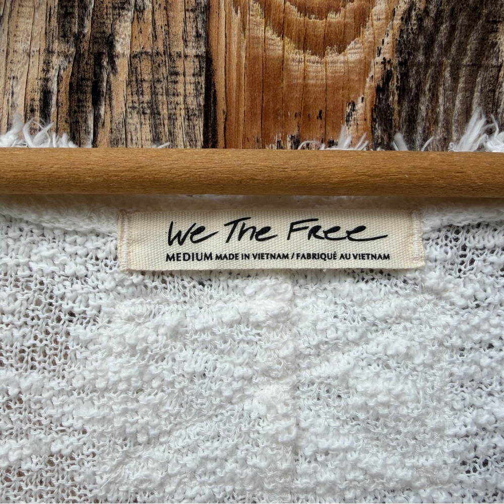 Free People We the Free Francis Tee NWT Ivory | Textured Raw Hem Scoop Neck Slim - Picture 6 of 14